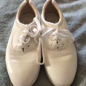 Hush Puppies Classic White Sneakers